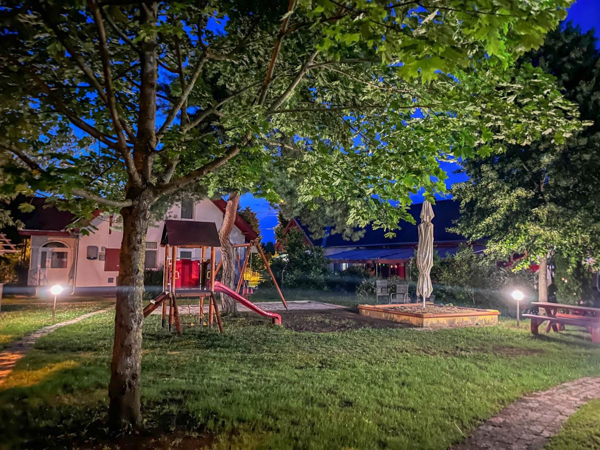 Zoeld Zona Zamardi Ueduelo Bed & Breakfast エクステリア 写真